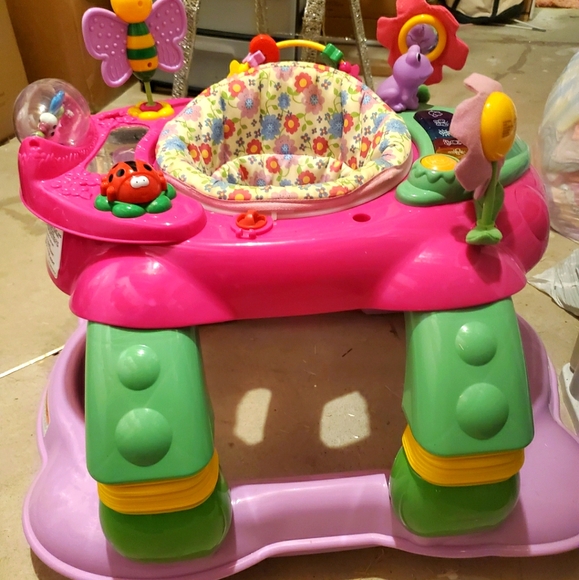 delta 4 in 1 activity walker